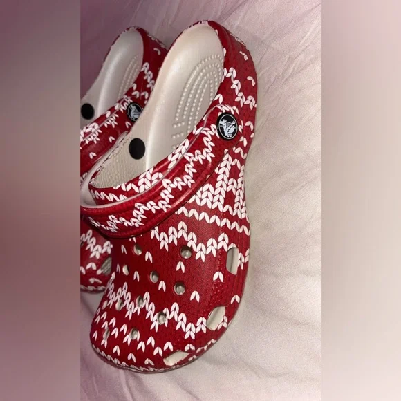 Red & White Sweater Crocs - Picture 4 of 5